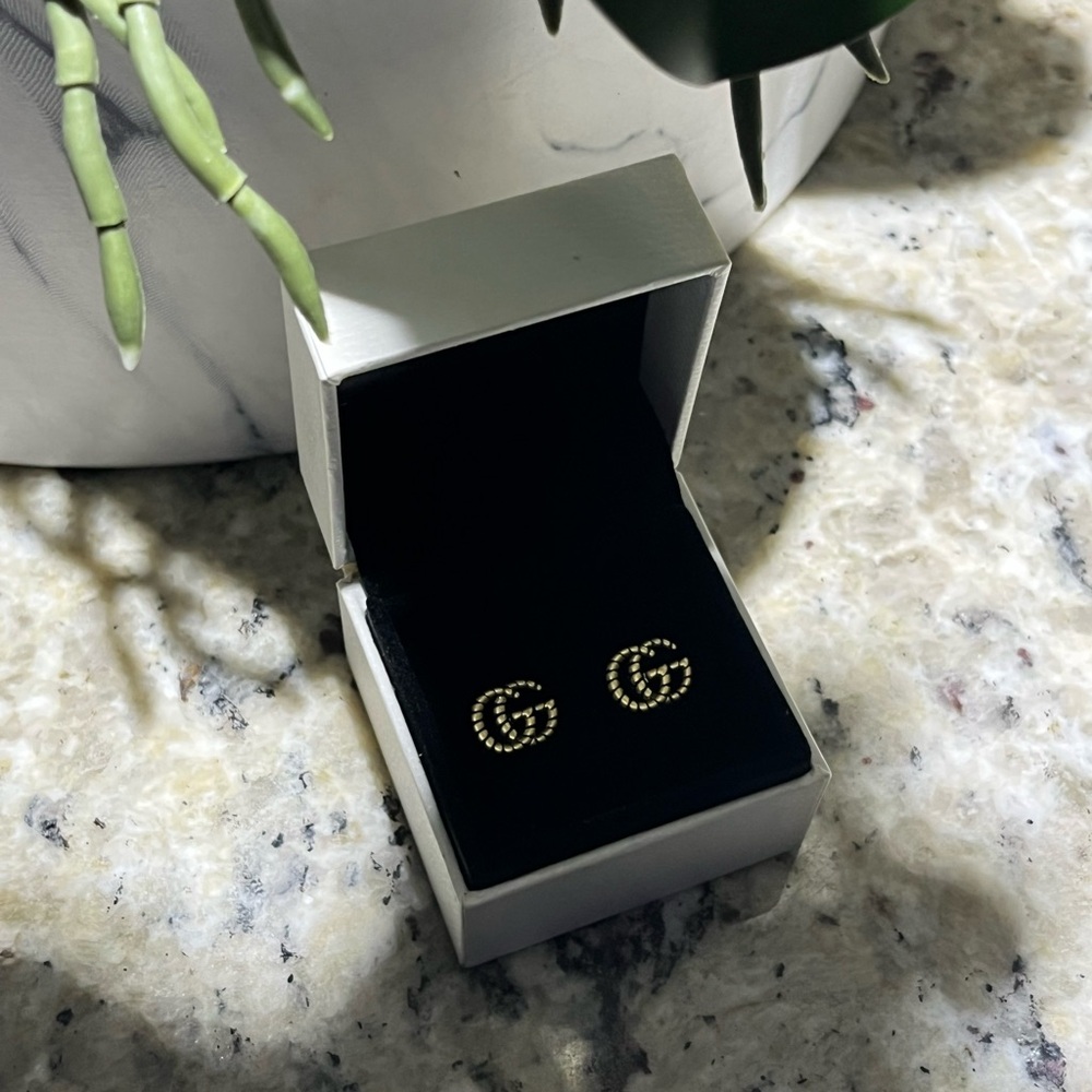 Gucci Gold GG Marmont Stud Earrings Jewelry Aretes FREE SHIPPING